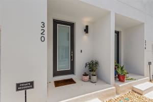 320 15TH STREET, ST PETERSBURG, FL 33705 - MLS#MFRTB8422012