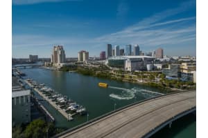600 GARRISON COVE LANE, TAMPA, FL 33602 - MLS#MFRTB8422013