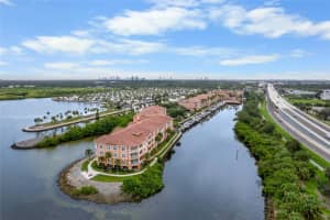 5000 Culbreath Key Way #1-118, TAMPA