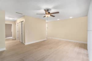 3822 CORTEZ DRIVE, TAMPA, FL 33614 - MLS#MFRTB8422021