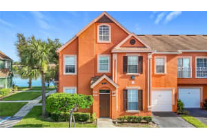 9842 Lake Chase Island Way #na, TAMPA