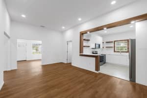 106 CALHOUN STREET, PLANT CITY, FL 33563 - MLS#MFRTB8422117