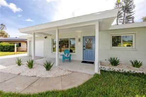 933 64th Ave S, ST PETERSBURG