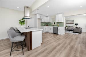 933 64TH AVENUE, ST PETERSBURG, FL 33705 - MLS#MFRTB8422139