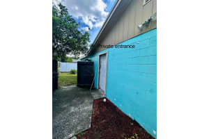 10116 WHEATLEY HILLS COURT, TAMPA, FL 33615 - MLS#MFRTB8422256