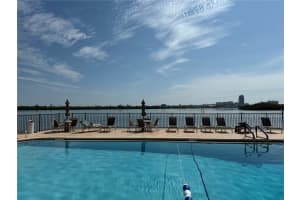855 BAYWAY BOULEVARD, CLEARWATER BEACH, FL 33767 - MLS#MFRTB8422312