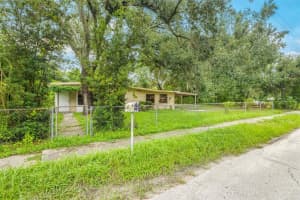 8307 OGONTZ AVENUE, TAMPA, FL 33604 - MLS#MFRTB8422323