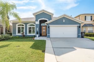 1640 Gray Bark Dr, OLDSMAR