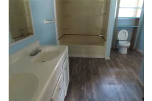 903 TRAPNELL ROAD, PLANT CITY, FL 33566 Sold 10/17/25