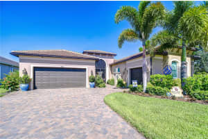 15303 VALENCIA DEL SOL STREET, WIMAUMA, FL 33598 - MLS#MFRTB8422436
