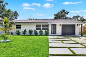 241 Tralee St, LARGO
