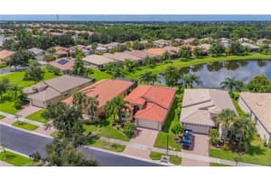 15931 GOLDEN LAKES DRIVE, WIMAUMA, FL 33598 - MLS#MFRTB8422454