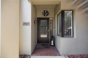 3090 LANDMARK BOULEVARD, PALM HARBOR, FL 34684 Sold 10/20/25