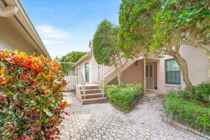 2836 COUNTRYSIDE BOULEVARD, CLEARWATER, FL 33761 - MLS#MFRTB8422515