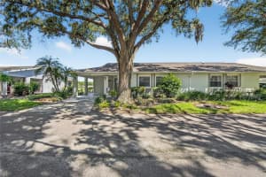 1015 HAREFIELD CIRCLE, SUN CITY CENTER, FL 33573 - MLS#MFRTB8422552
