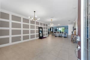 11753 SUNBURST MARBLE ROAD, RIVERVIEW, FL 33579 - MLS#MFRTB8422568