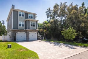 498 Magnolia Ave, PALM HARBOR