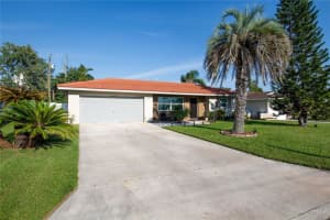 1277 Driftwood Ave, CLEARWATER