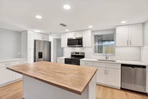 5200 DOVE DRIVE, NEW PORT RICHEY, FL 34652 - MLS#MFRTB8422612
