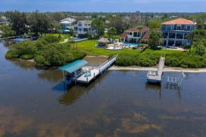 1632 SEA BREEZE DRIVE, TARPON SPRINGS, FL 34689 - MLS#MFRTB8422614