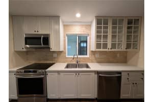 8710 PLUM LANE, TEMPLE TERRACE, FL 33637 - MLS#MFRTB8422682