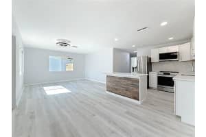 8400 59TH LANE, PINELLAS PARK, FL 33781 - MLS#MFRTB8422699