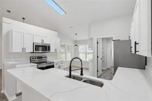 3321 SILVERPOND DRIVE, PLANT CITY, FL 33566 - MLS#MFRTB8422719