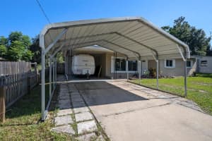 504 HEDGE ROW ROAD, BRANDON, FL 33510 - MLS#MFRTB8422749