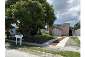 2710 53RD AVENUE, ST PETERSBURG, FL 33714 - MLS#MFRTB8422757