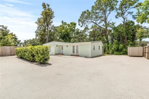 2456 RAINBOW CIRCLE, SARASOTA, FL 34231 - MLS#MFRTB8422819