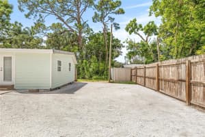 2456 RAINBOW CIRCLE, SARASOTA, FL 34231 - MLS#MFRTB8422819