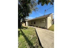 10419 N Hartts Dr, TAMPA
