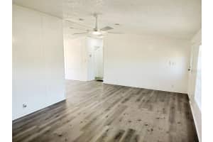 4915 ROLLINGLEN LOOP, LAKELAND, FL 33810 - MLS#MFRTB8422902