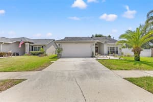 8801 CHESTERTON PLACE, TAMPA, FL 33635 - MLS#MFRTB8422904