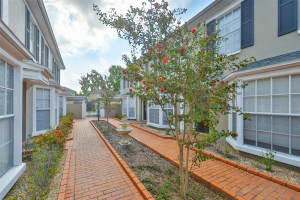 308 BUNGALOW PARK AVENUE, TAMPA, FL 33609 - MLS#MFRTB8422911