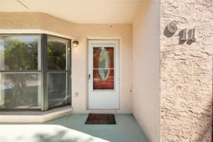 611 49TH AVENUE, ST PETERSBURG, FL 33703 - MLS#MFRTB8422919