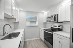 6730 ALBEMARLE PARKWAY, NEW PORT RICHEY, FL 34653 - MLS#MFRTB8422960