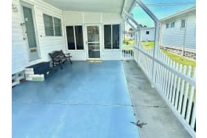 2000 BAY DRIVE, LARGO, FL 33771 - MLS#MFRTB8423038