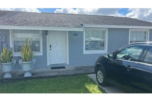 8807 PLUM GROVE COURT, TAMPA, FL 33634 - MLS#MFRTB8423054