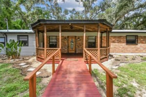 2818 VIOLA LANE, VALRICO, FL 33594 - MLS#MFRTB8423067