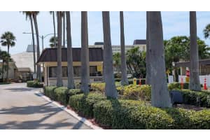 4575 COVE CIRCLE, MADEIRA BEACH, FL 33708 - MLS#MFRTB8423134