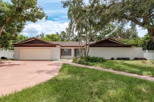 1690 CURLEW ROAD, DUNEDIN, FL 34698 - MLS#MFRTB8423142