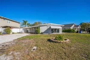 101 SUNLIT COVE DRIVE, ST PETERSBURG, FL 33702 - MLS#MFRTB8423150