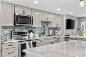 1 WINDRUSH BOULEVARD, INDIAN ROCKS BEACH, FL 33785 - MLS#MFRTB8423165