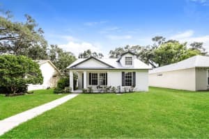 623 7th Ave Ne, LARGO