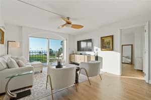 1120 SHORE DRIVE, ST PETERSBURG, FL 33701 - MLS#MFRTB8423175