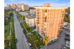 1120 SHORE DRIVE, ST PETERSBURG, FL 33701 - MLS#MFRTB8423175