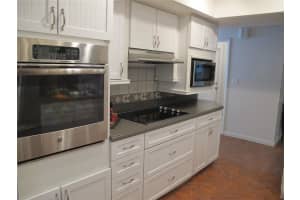9510 103RD AVENUE, SEMINOLE, FL 33777 - MLS#MFRTB8423211