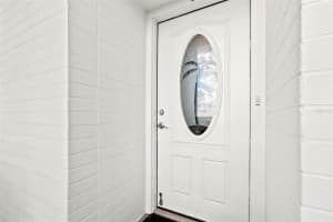 1365 SNELL ISLE BOULEVARD, ST PETERSBURG, FL 33704 - MLS#MFRTB8423220