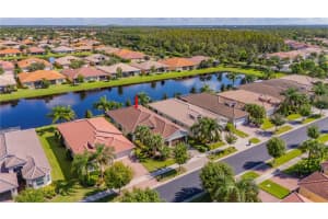 4948 GRAND BANKS DRIVE, WIMAUMA, FL 33598 - MLS#MFRTB8423241